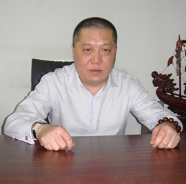 胡忠达